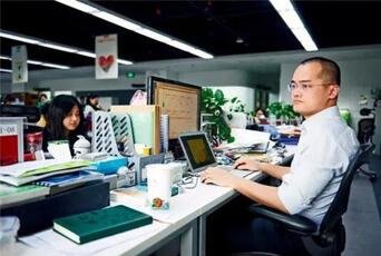 图：美团点评亏1155亿元