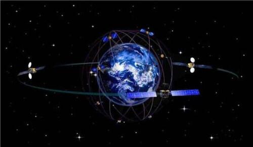 图：华为手机地图导航没有用我国斗极，依然用美帝GPS