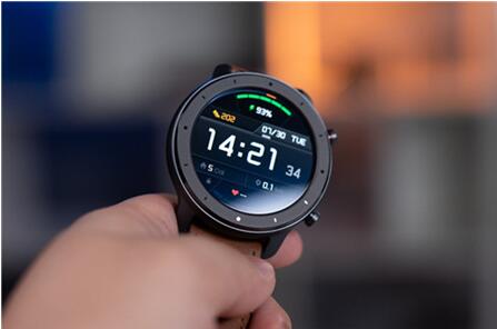 图：华米前些天发的 Amazfit GTR 智能手表，