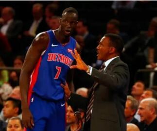NBA2k下载以及期待已久的平民球员推荐
