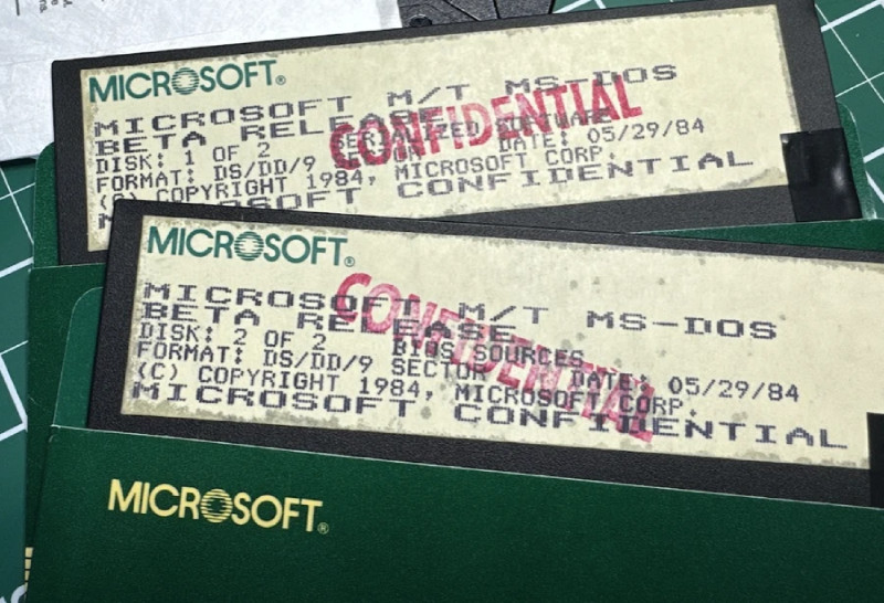 图：微软已经放出36年前发布的MS-DOS 4.0版源代码 供有兴趣的爱好者们研究